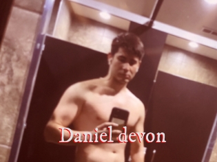 Daniel_devon