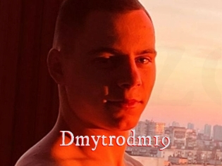 Dmytrodm19