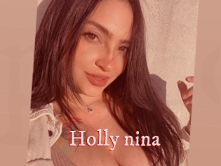 Holly_nina