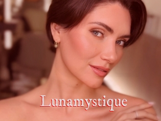 Lunamystique