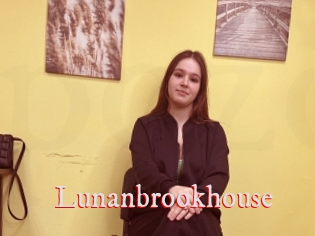 Lunanbrookhouse