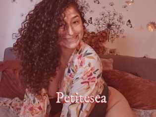 Petitesea