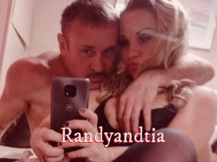 Randyandtia