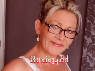 Roxie34dd